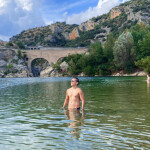Chico Latino Masculino Masajes y más