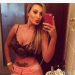 Rubia y recientes - Hola Guapo! Me llamo larissa soy una hermosa Latina super elegante cariñosa educ
