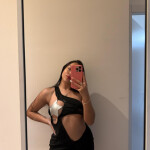 Nicole latina - Hola soy Nicole. ¡¡¡Devuelta en tu ciudad chica joven de piel suave y perfumada!!! I