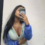 CHICA LATINA DULCE Y AMABLE PRIMERA VEZ EN ESPAÑA Y SOLO POR ESTE MES ? ??