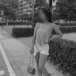 Flaka pequeña simpática encantadora latina