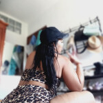 Karol - Mis amores las fotos son reales Estoy por tu zona soy amable cariñosa atentan Buenas curvas 