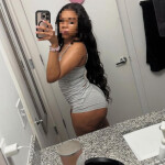 Morenita exótica - Hola mis amores soy Brenda y estoy aquí para ofrecerte mis mejores ven y disfrute
