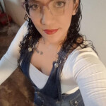 A 24H COLOMBIANA - Hola mis amores soy Valentina una chica curvy muy amorosa divertida si lo que bus