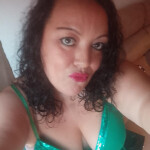 Chica Curvy independiente
