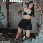 Andrea Atractiva - atractiva y siempre lista para ... Una mujer que combina belleza y deseo en cada 