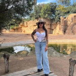 Sara - Soy una mujer alta con curvas de bastante cercana me gusta los y disfrutarlos contigo mis cit