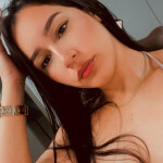 Exótika venezolana joven bella y sonriente