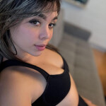 Sofía jovencita 21 años nueva en la isla