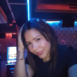 Morenita linda - Morena bella pelirroja cariñosa buen trato extrovertida muy