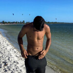 CHICO JOVEN DOT - Hola me llamo Mathias soy un chico joven de 22 años vivo en gran canarias de paso 
