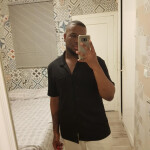 Colombiano - Por aquí Colombiano masajista dispuesto tus más masajes relajantes atiendo hombres rese