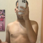 SEBASTIAN LATINO - SOY SEBASTIAN TENGO 21AÑOS UN JOVEN DELGADO 1.72DE ESTATURA ATIENDO EN HOTEL RESI