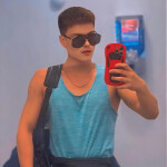 Colombiano - Soy un caballero de 20 años educado atento y con una presencia que combina perfectament