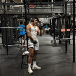 VENEZOLANO - Joven venezolano de 21 años full y Ven a conocer un lugar donde te llenarás de energías