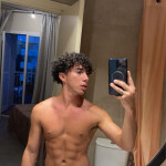 Joven Twin - Hola soy un chico joven de 21 años twin tonificado 1 66 de estatura con energía fresca 
