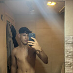 New latin - Hola soy Dilan soy un chico de buen rollo que busc y que la pasen.. Estoy abierto a expl