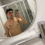 ANDRES - Chico de 21 años y con bastante muy . Soy Delgado y 1 Me va tengo sitio en el centro y me d
