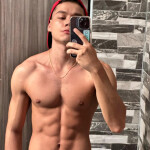 Isaac Joven Latino - Tambien parejas Colombiano 21 años cariñoso atento carismático y con don de gen