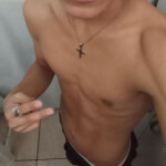 Andy - Holaa! Me llamo Andy tengo 19 años soy argentino en Madrid con sitio o divertido me gusta muc