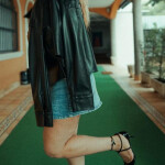 No te pierdas la oportunidad de vivir la magia de nuestro tiempo juntos. My text also in English CASTELLON