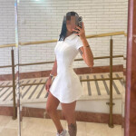 GABRIELA HERMOSA JOVEN