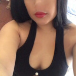 Color canela peli negra recien llegada a tu ciudad