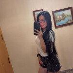 ALISON UNA BELLEZA IRRESISTIBLE EN LA MACARENA SEVILLA