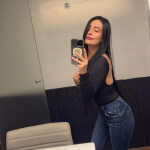 ALISON IRRESISTIBLE LA BELLEZA COLOMBIANA EN SU MÁXIMA EXPRESIÓN