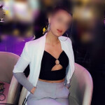 Yassmin una chica morena exótica