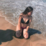 Defne Nueve - Zeynep nueva tengo 20 años. Te espero para relajarzando con un masaje gentil ideal par