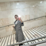 Mexicana recién llegada en sol plaza mayor