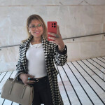 Elena mexicana en sol plaza mayor