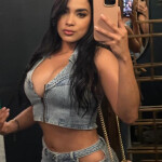 Sara colombiana dulce recien llegada