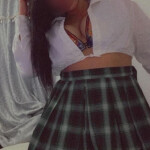 BRITANI DIOSA DEL ENCANTO Y LA DIVERSION