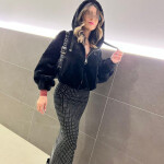 SOL - Sol belleza de 25 años ten un encuentro perfecto con elegancia experiencia y . Con ella tendrá