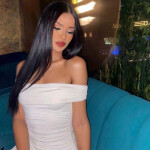 Salomé 24 años colombiana con ganas de conocer Sevilla