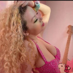 Soy una chica paraguaya me gustaría conocerte