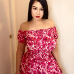 Hermosa joven dulce FOTO REAL