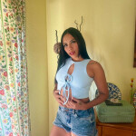 KAMI MORENA HERMOSA 20 AÑITOS