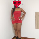 Morena bella e inquieta