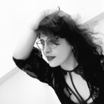 Sesiones online - Chat y por llamadas pregunta por WhatsApp o Telegram por aquí no puedo darte infor