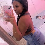 Milu chica morena en Gandía