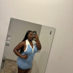 MORENAZA CON CURVAS - Hola mi nombre es Pamela y soy una chica latina recién llegada de trato cálido