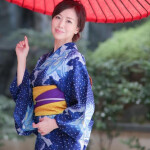 ELEGANTE GEISHA ASIATICA
