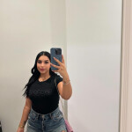 VALERIA HERMOSA VENEZOLANA EN PUERTO SAGUNTO