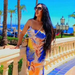 Malagueña - Te invito a pasar un ratito a gusto conmigo charlar relajarse y echarnos unas risas!! Si