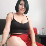 LIA Latina Guapa Cariñosa