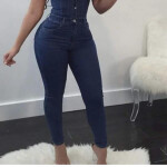 Madura - Soy una mujer madura experiente y siempre a novas aventuras .se te apeteces conocerme escri