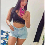 Hermosa jovencita encantadora y